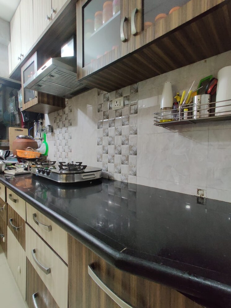 Kitchen, science city 3 Bedroom 1629 Sq.Ft. Apartment In Science City Ahmedabad 9021015
