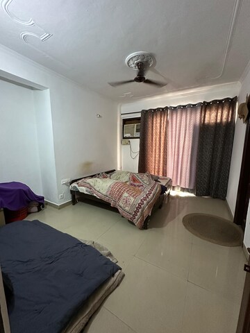 Bedroom in 3 BHK Apartment at Pir Machalla – for Rent