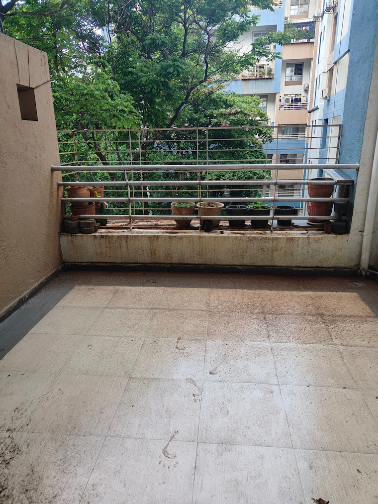 Balcony, kunal-icon 2 Bedroom 1044 Sq.Ft. Apartment In Pimple Saudagar Pune 9021058
