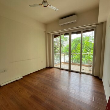 Room in 3 BHK Apartment at Adani Samsara, Sector 60 – for Rent