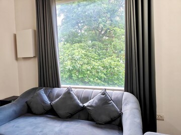 Bedroom in 3 BHK Builder Floor at Ansal Florence Classic, South City 1 – for Rent