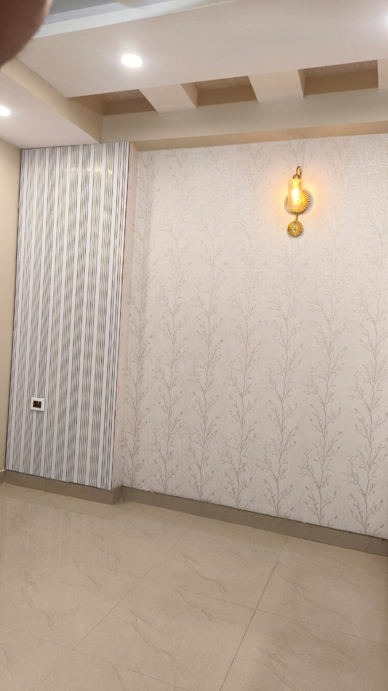 Bathroom, shanti-plaza-vaishali 2 Bedroom 1050 Sq.Ft. Builder Floor In Vaishali Sector 4 Ghaziabad 9021230