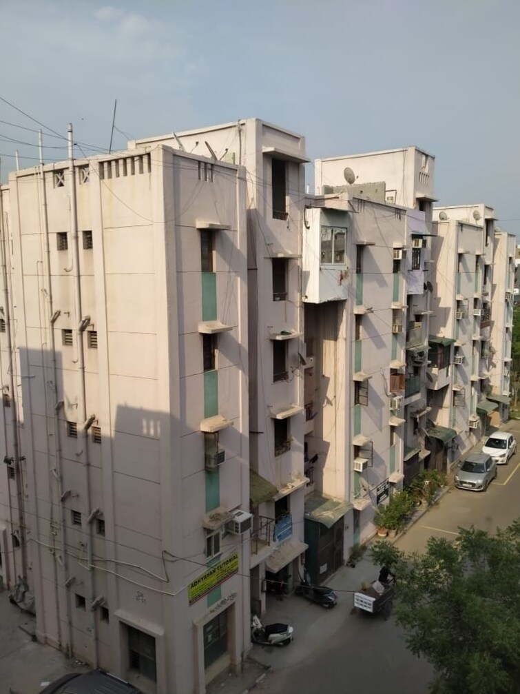 Cover Image, sector 23 dwarka 1 Bedroom 400 Sq.Ft. Apartment In Sector 23 Dwarka Delhi 9021252