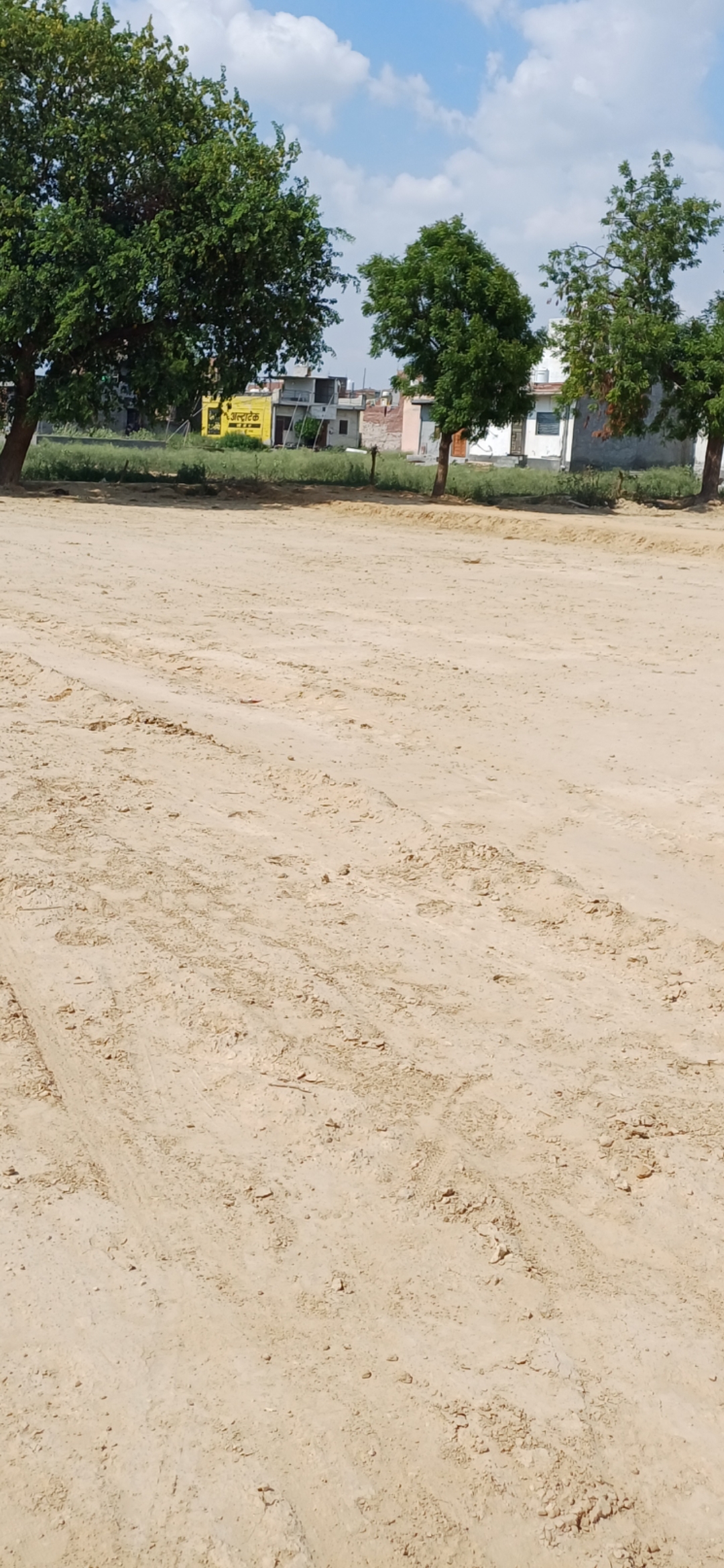 Plot For Sale in Om Associates 