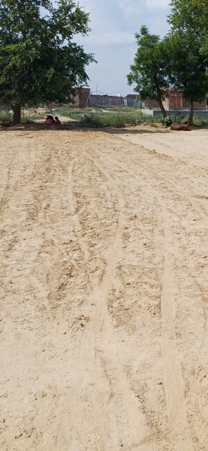  Plot – Exterior View View at Dheeraj Nagar - for Sale