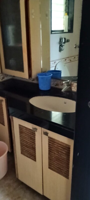  2 BHK Apartment at Lake Pleasant, Powai – for Rent