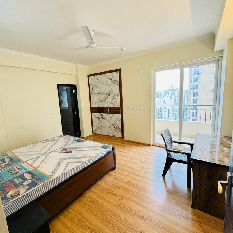 3 BHK Apartment For Rent in Amrapali Crystal Homes