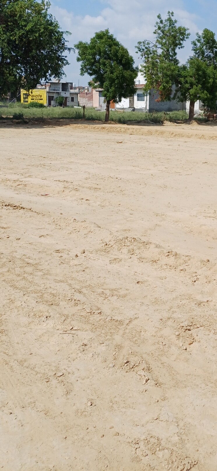 undefined, dheeraj nagar  74 Sq.Yd. Plot In Dheeraj Nagar Faridabad 9021358