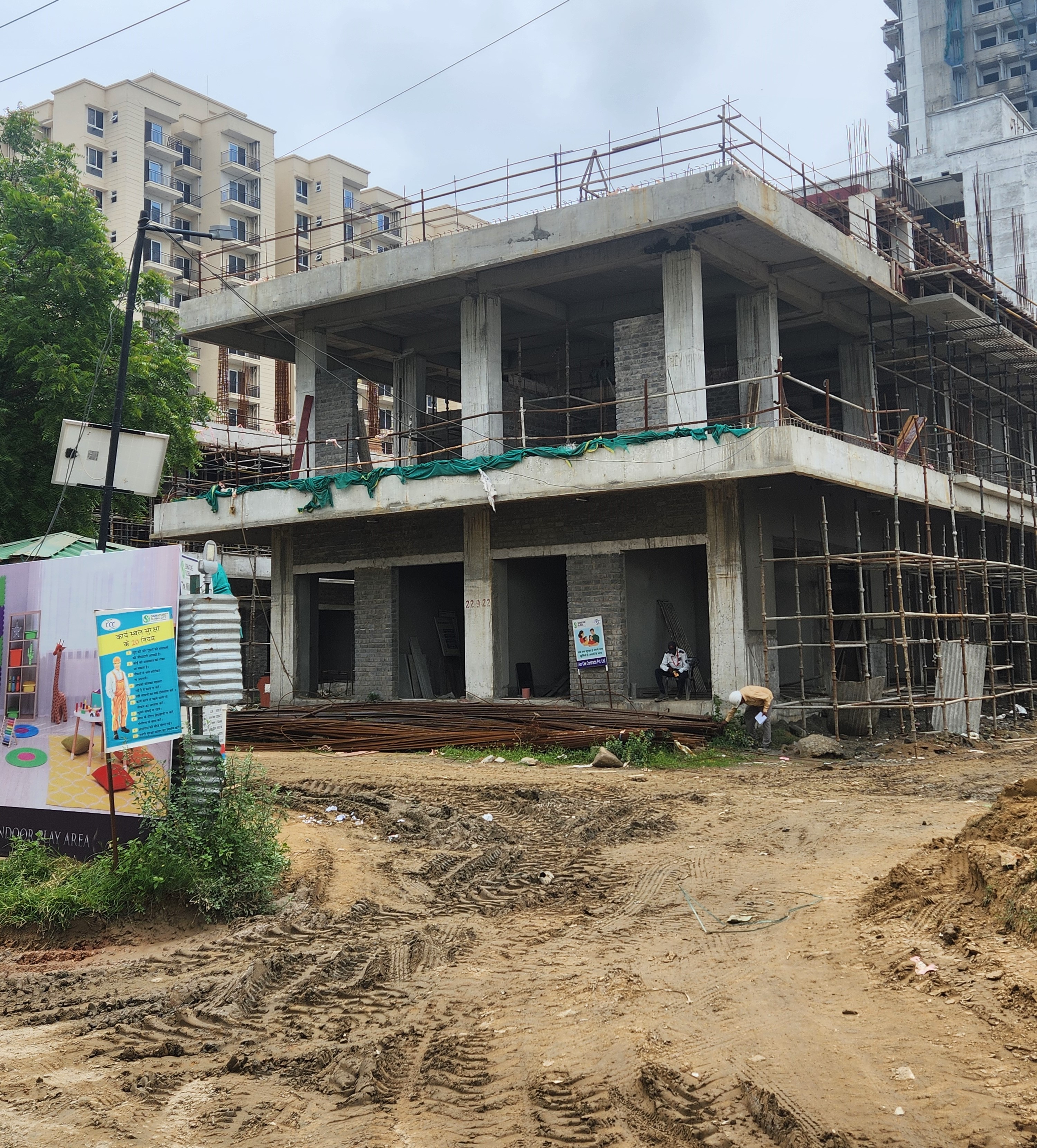 Retail Shop For Sale in Signature Global Signum 37D