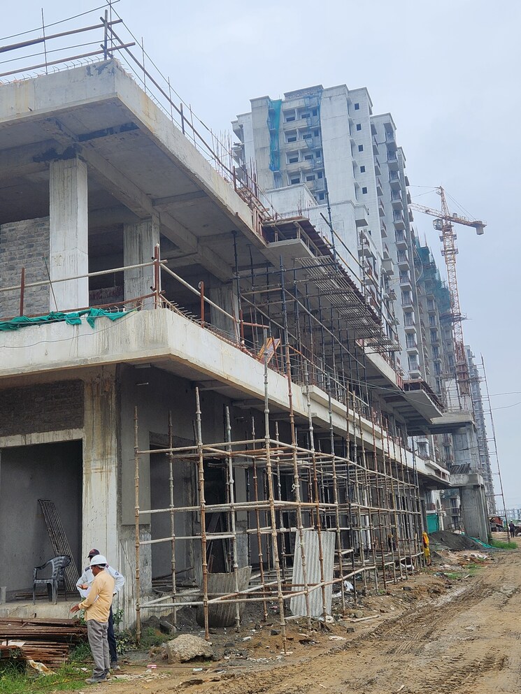 Exterior View, signature-global-signum-37d Commercial Shop 322 Sq.Ft. In Sector 37d Gurgaon 9021352