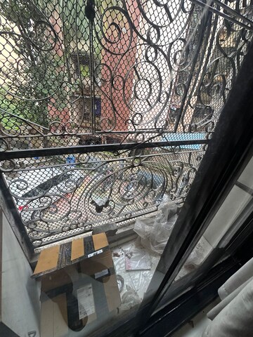 Balcony in 1 BHK Apartment at Sector 20 – for Rent