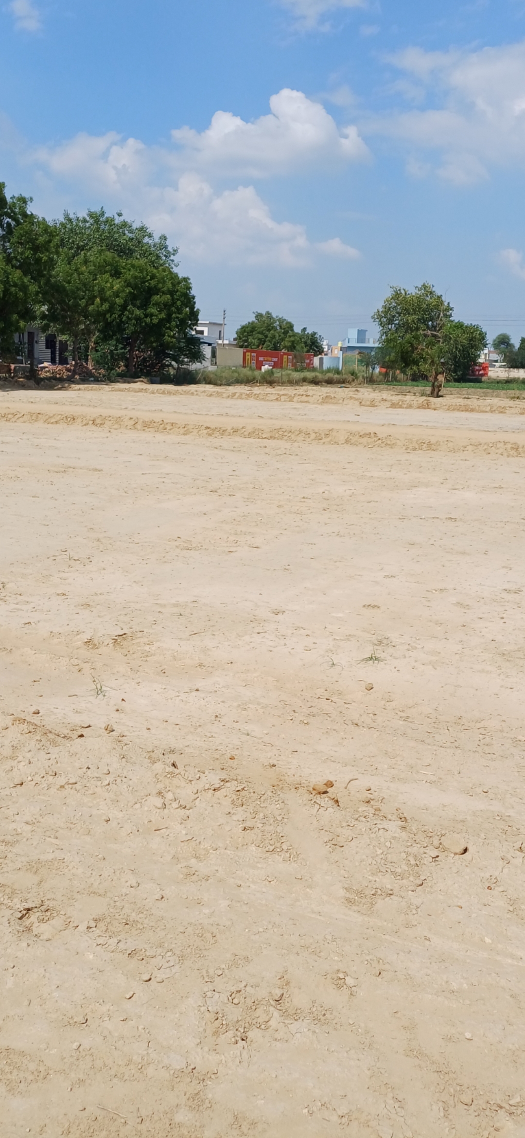 Plot For Sale in Om Associates 