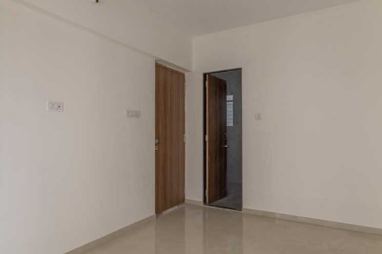 Room, gokhale road 3 Bedroom 1002 Sq.Ft. Apartment In Gokhale Road Thane 9021408