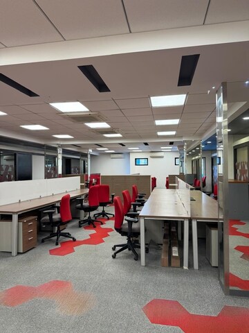  Office Space For Rent in Shah And Nahar Industrial Estate, Worli