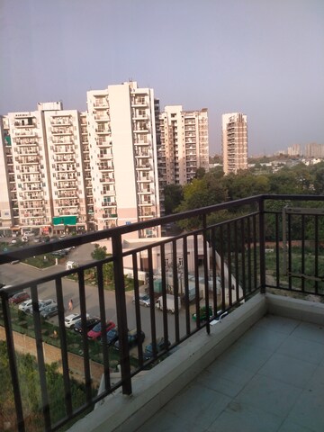 2 BHK Apartment For Rent in Suncity Avenue 76, Sector 76