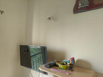 Furnished Amenities in 2 BHK Apartment at Lodha Splendora, Ghodbunder Road – for Rent