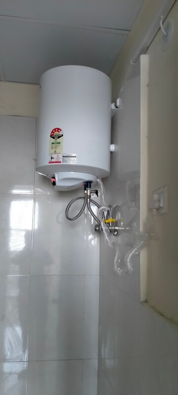 2 BHK Apartment For Rent in Suncity Avenue 76, Sector 76