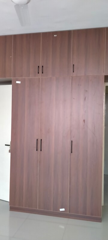 Building Lobby in 2 BHK Apartment at Suncity Avenue 76, Sector 76 – for Rent