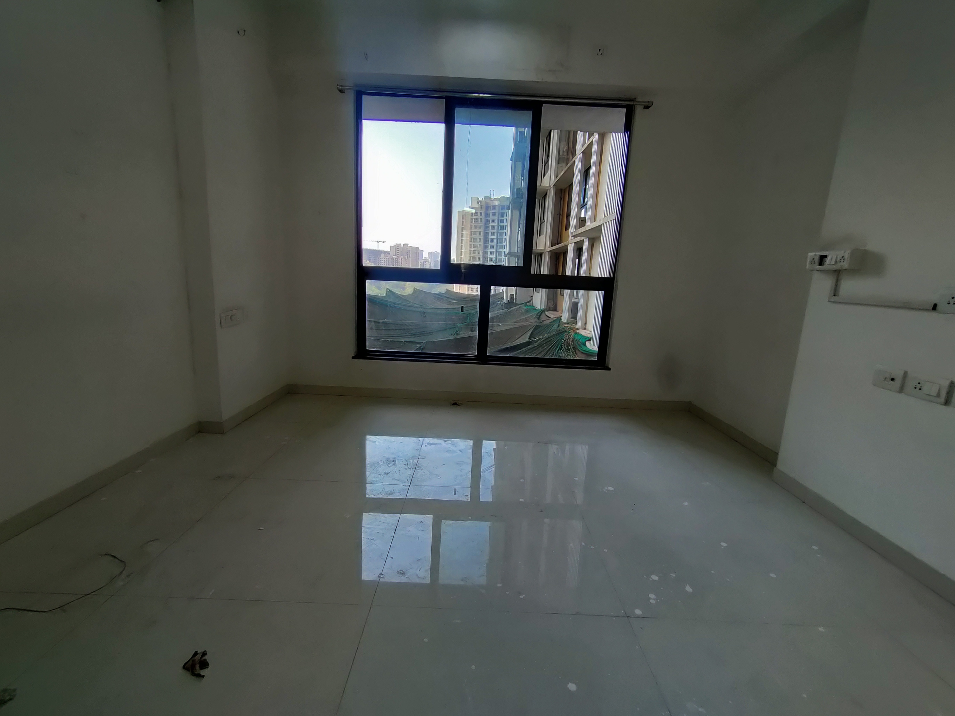 2 BHK + Pooja Room Apartment For Rent in Sunteck City Avenue 2