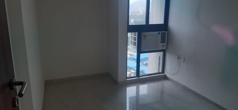 Room, lodha-crown-quality-homes 2 Bedroom 500 Sq.Ft. Apartment In Majiwada Thane 9021598