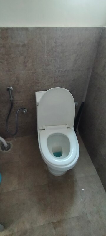 Bathroom in 2 BHK Apartment at Suncity Avenue 76, Sector 76 – for Rent
