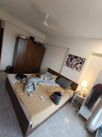 Team Area in 1 BHK Apartment at Kailash Tower Nalasopara, Nalasopara East – for Rent