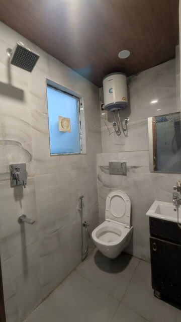 Bathroom in 1 RK Builder Floor at Sector 38 – for Rent