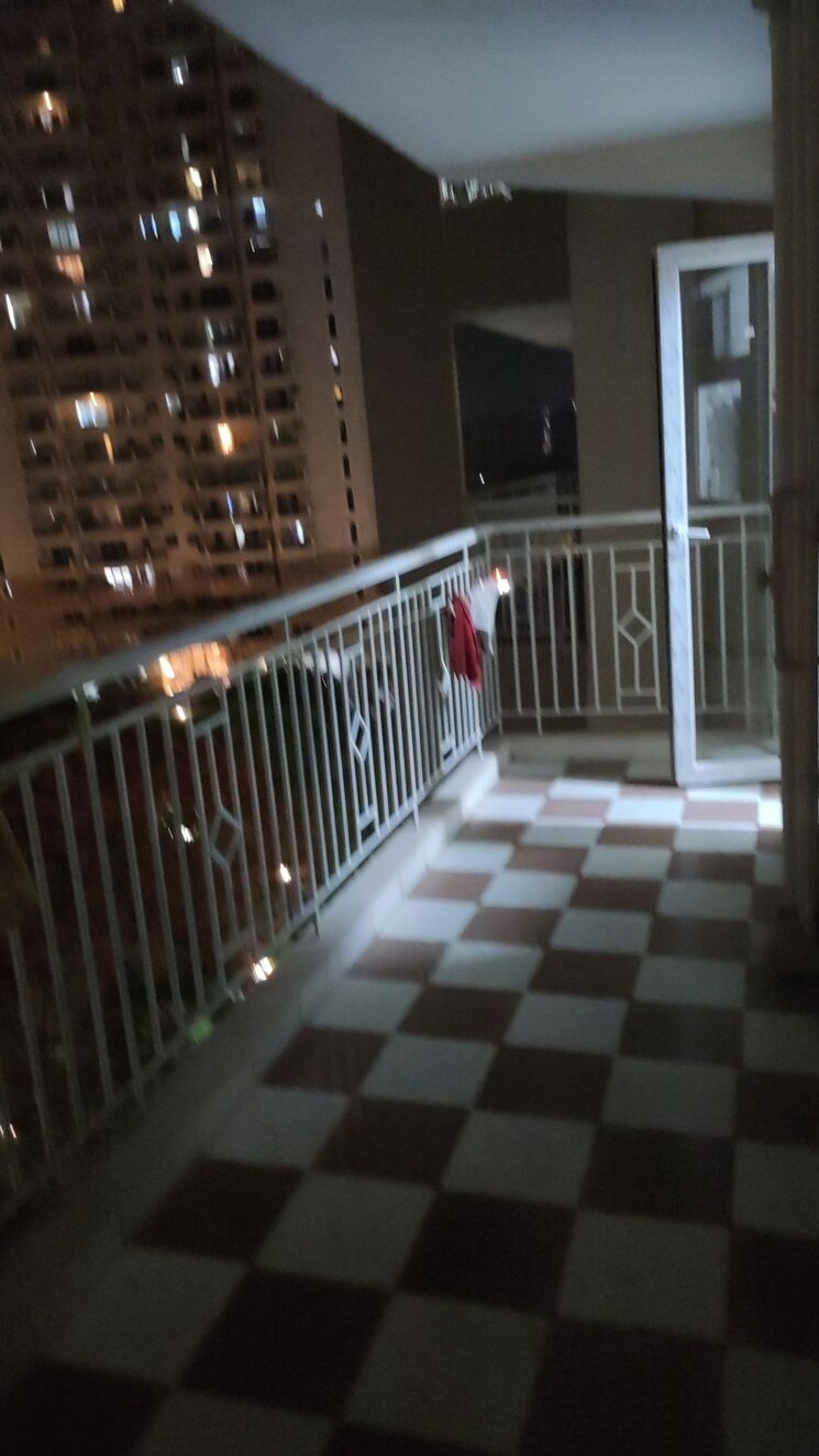 Balcony, shree-vardhman-green-court 2 Bedroom 690 Sq.Ft. Apartment In Sector 90 Gurgaon 9021543