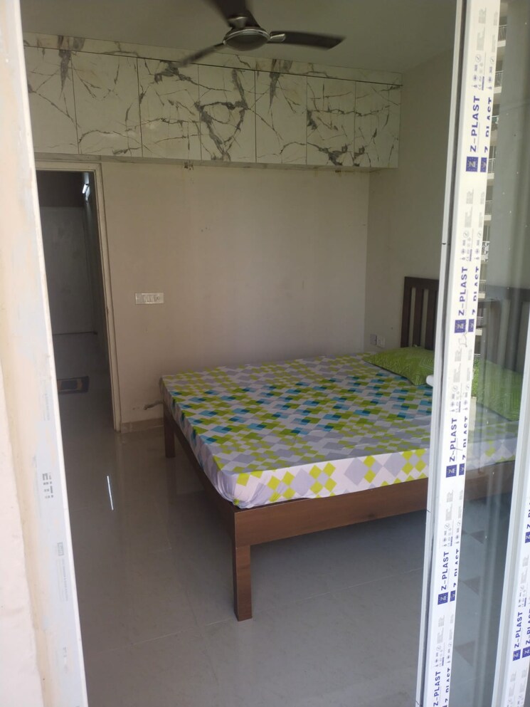 Bedroom, shree-vardhman-green-court 2 Bedroom 690 Sq.Ft. Apartment In Sector 90 Gurgaon 9021543