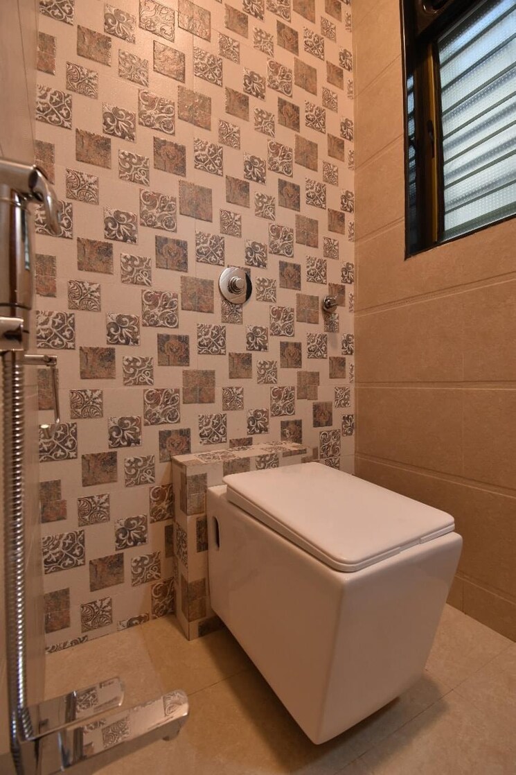 Bathroom, chandan nagar 1 Bedroom 550 Sq.Ft. Apartment In Chandan Nagar Pune 9021646
