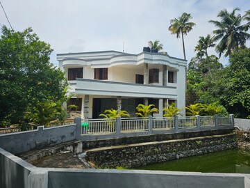 4 BHK Villa For Sale in Kakkanad