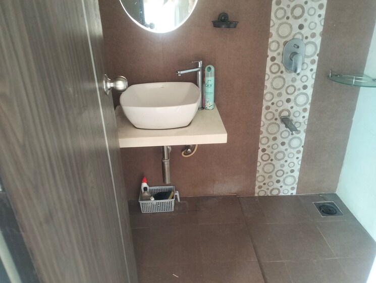 Bathroom, harmony-signature-towers 3.5 Bedroom 1100 Sq.Ft. Apartment In Owale Thane 9021696