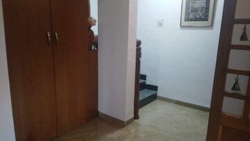 Room in 3 BHK Apartment at Siddharth Estates, Kalyani Nagar – for Rent