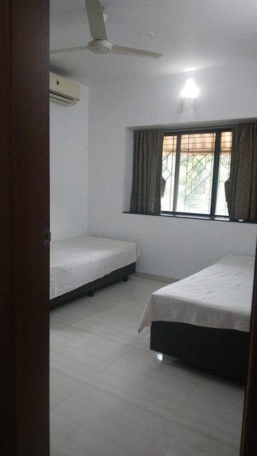 Bedroom in 3 BHK Apartment at Siddharth Estates, Kalyani Nagar – for Rent