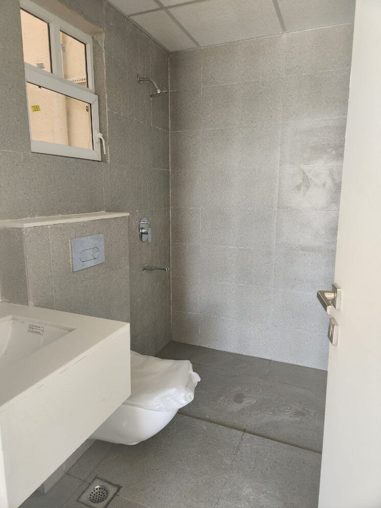 Bathroom, signature-global-city 2 Bedroom 990 Sq.Ft. Apartment In Sector 37d Gurgaon 9021779