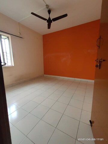 Room in 1 BHK Apartment at Sainath Nagar – for Rent