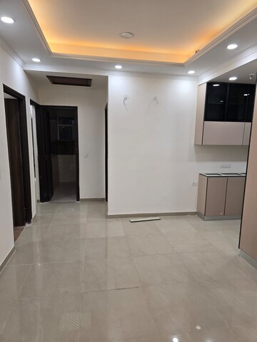 Room in 3 BHK Apartment at ABA Coco County, Sector 10 Greater Noida – for Rent