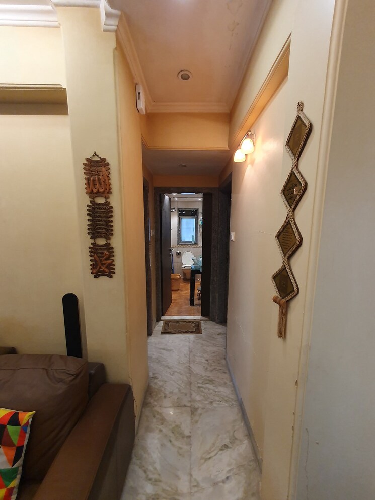 undefined, gurunanak nagar 2 Bedroom 750 Sq.Ft. Apartment In Gurunanak Nagar Mumbai 9021801