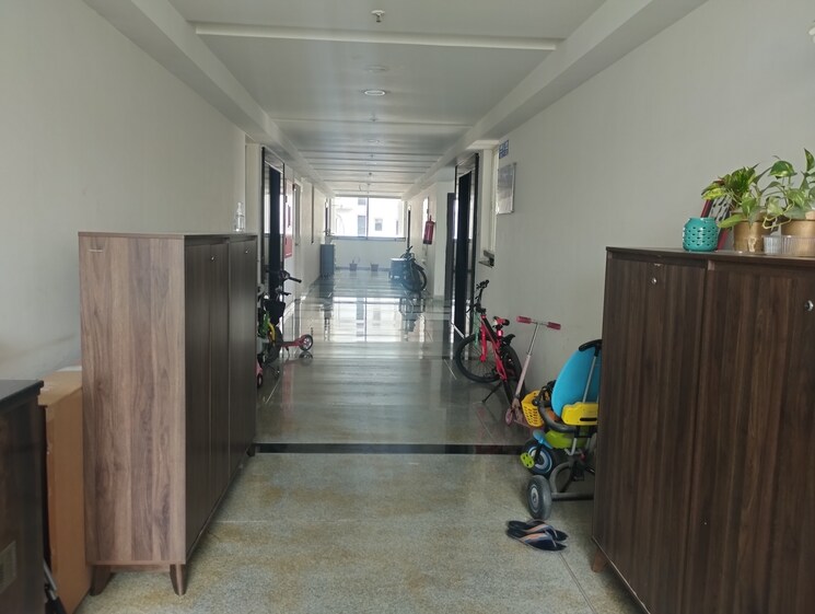 undefined, smr-vinay-iconia-hyderabad 3 Bedroom 2367 Sq.Ft. Apartment In Kondapur Hyderabad 9021538