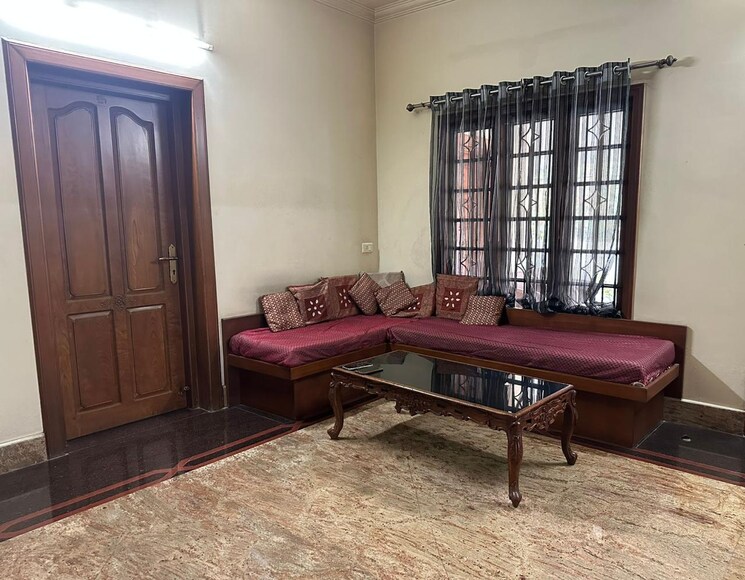 Living Room, kadavanthara 4 Bedroom 5500 Sq.Ft. Apartment In Kadavanthara Kochi 9021826