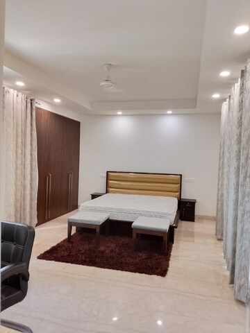 Bedroom in 4 BHK Builder Floor at Green Park Extension – for Rent
