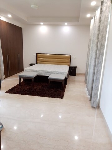 Bedroom in 4 BHK Builder Floor at Green Park Extension – for Rent