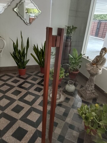 Balcony in 4 BHK Builder Floor at Green Park Extension – for Rent