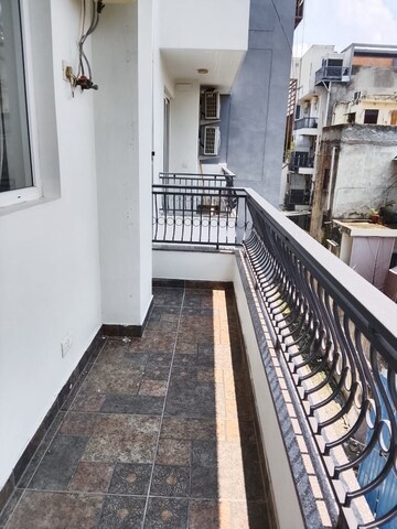 Balcony in 4 BHK Builder Floor at Green Park Extension – for Rent