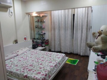 Bedroom in 1 BHK Apartment at Amar Paradise, Aundh Road – for Rent