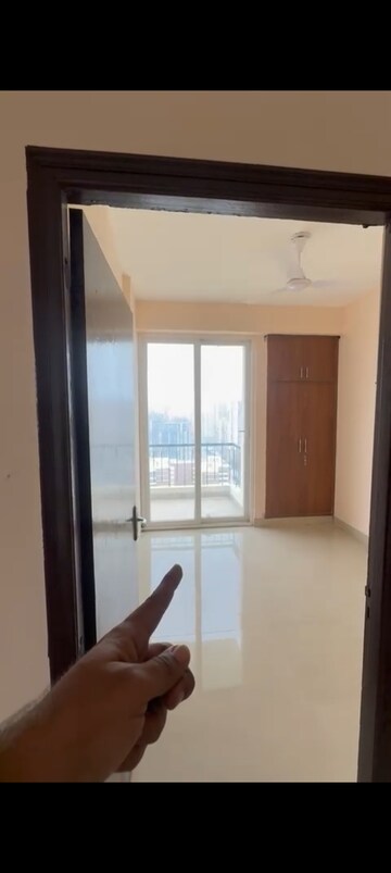 Building Lobby in 3 BHK Apartment at Amrapali Dream Valley, Tech Zone 4 Greater Noida – for Rent