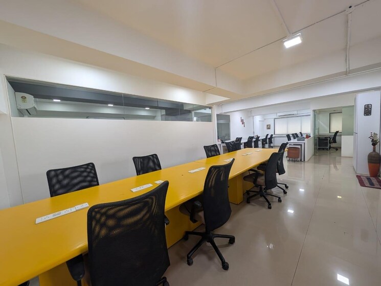 Team Area, aurus-chambers Commercial Office Space 1090 Sq.Ft. In Lower Parel Mumbai 9021873