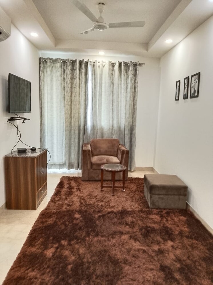 Living Room, green park extension 4 Bedroom 400 Sq.Ft. Builder Floor In Green Park Extension Delhi 9021780