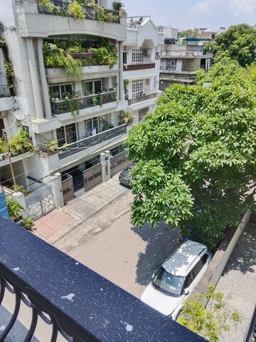 Balcony in 4 BHK Builder Floor at Green Park Extension – for Rent