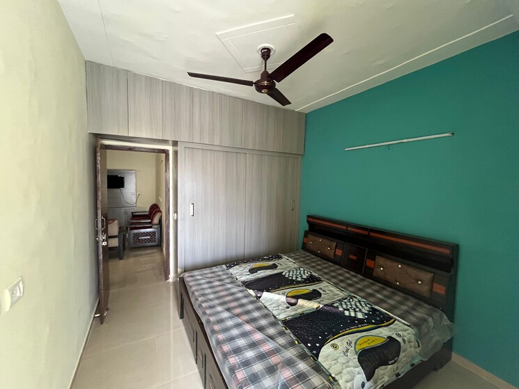 Master Bedroom, gls-arawali-homes-phase-2 3 Bedroom 645 Sq.Ft. Apartment In Sohna Sector 4 Gurgaon 9021896